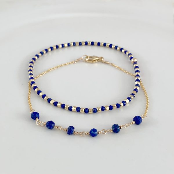 Dainty Stretch Bracelet with lapis lazuli and metallic glass beads Fashion