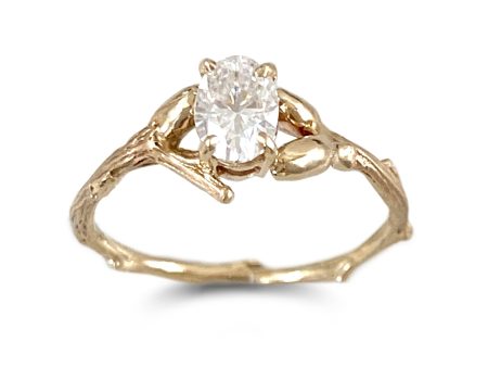 Willow Twig Engagement Ring in 9 Carat Gold with Oval Moissanite Fashion