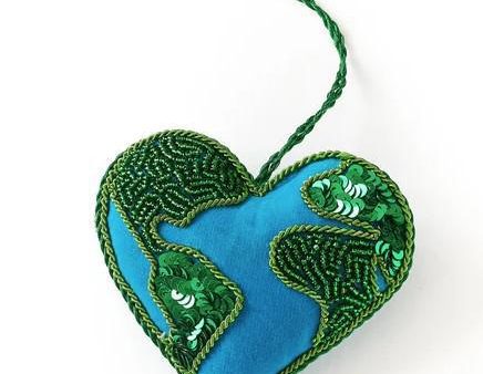 HEART EARTH BEADED PLUSH ORNAMENT For Cheap