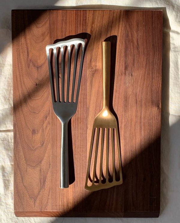 The Fish Spatula: Golden on Sale